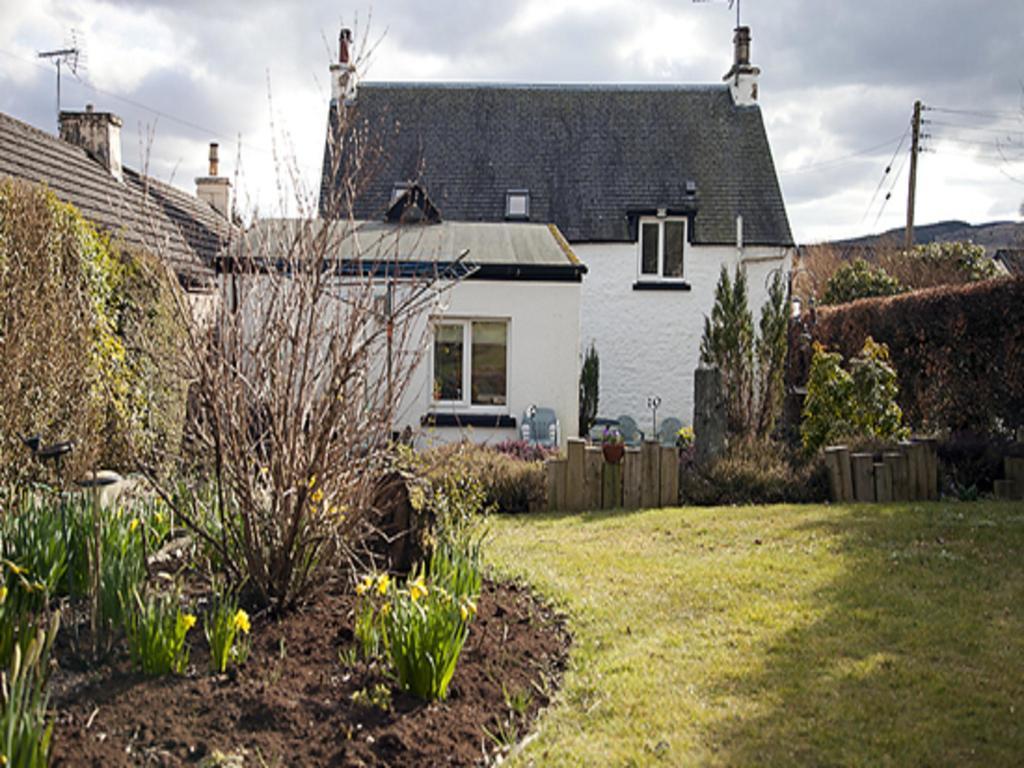 Roslin Cottageカランダー エクステリア 写真
