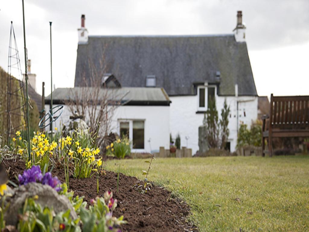 Roslin Cottageカランダー エクステリア 写真