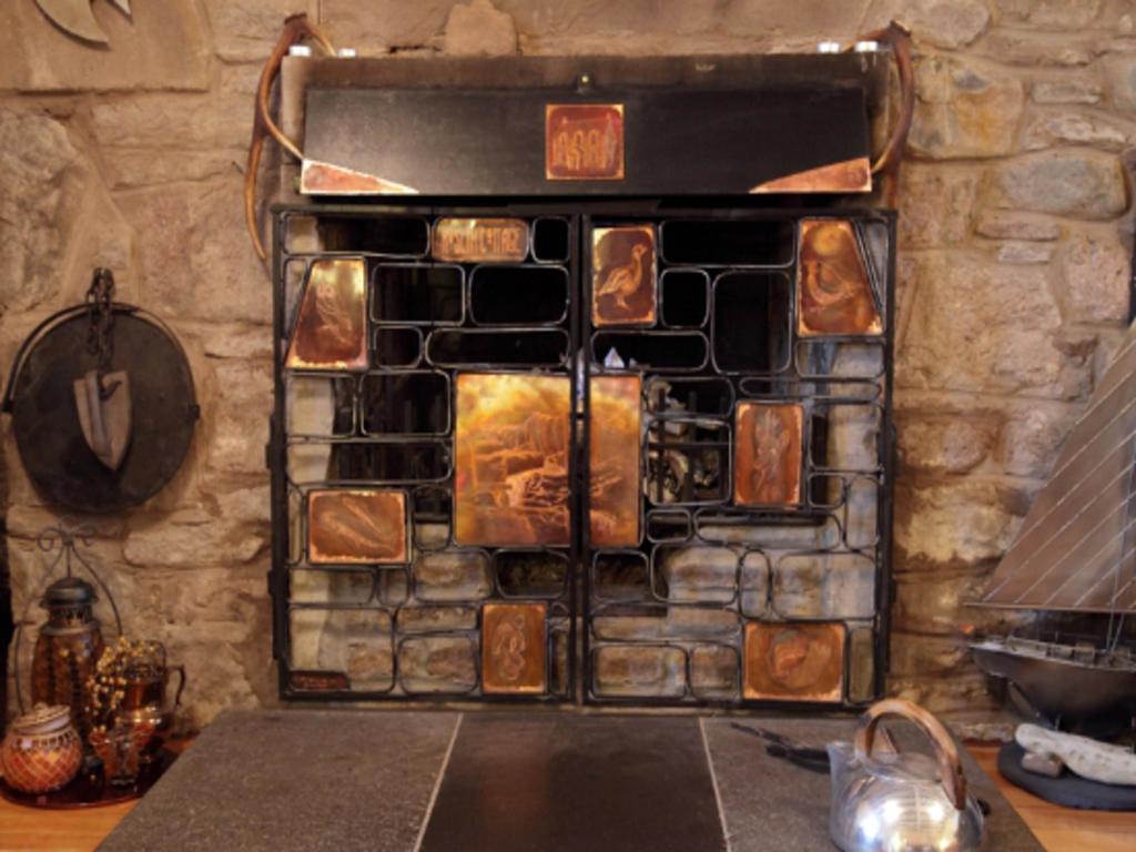 Roslin Cottageカランダー エクステリア 写真